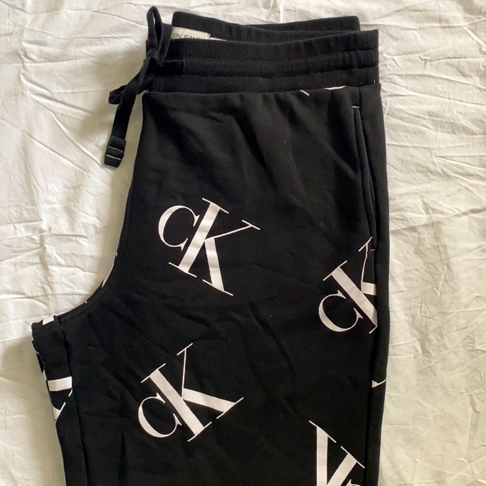 CALVIN KLINE SWEAT SHORTS